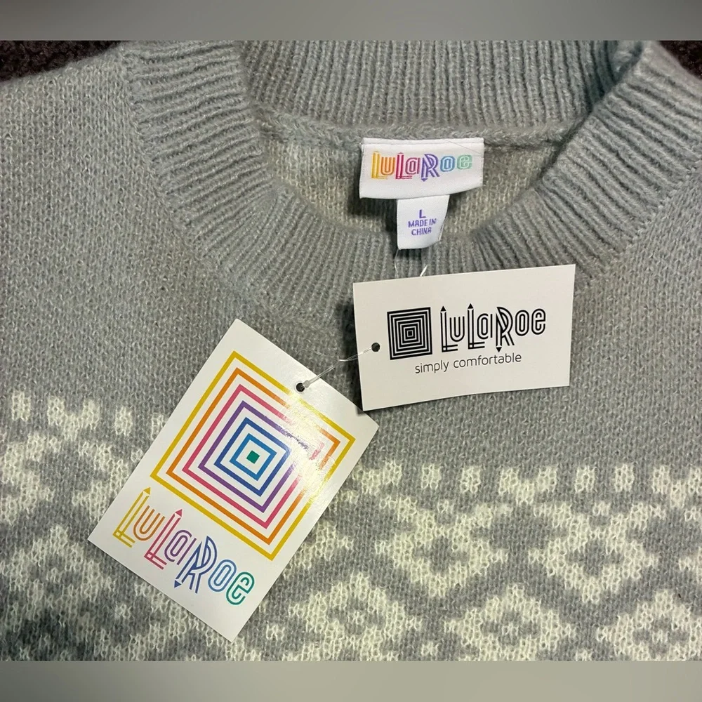 LuLaRoe women’s Sweater in Gray and Cream - Picture 2 of 3